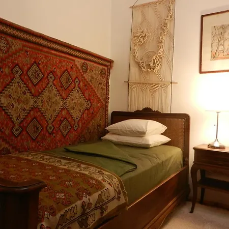 Casa Bunicii 부쿠레슈티